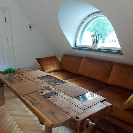 Modern History Apartment Tallinn Eksteriør bilde
