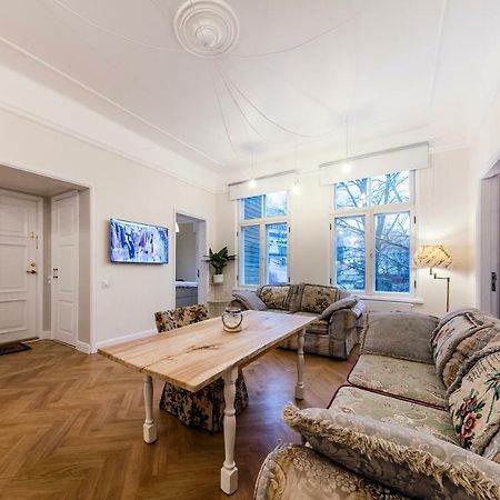 Modern History Apartment Tallinn Eksteriør bilde