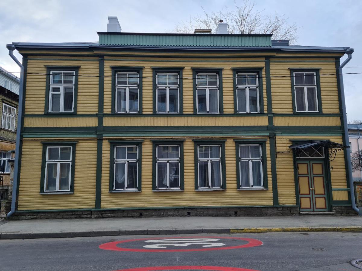 Modern History Apartment Tallinn Eksteriør bilde
