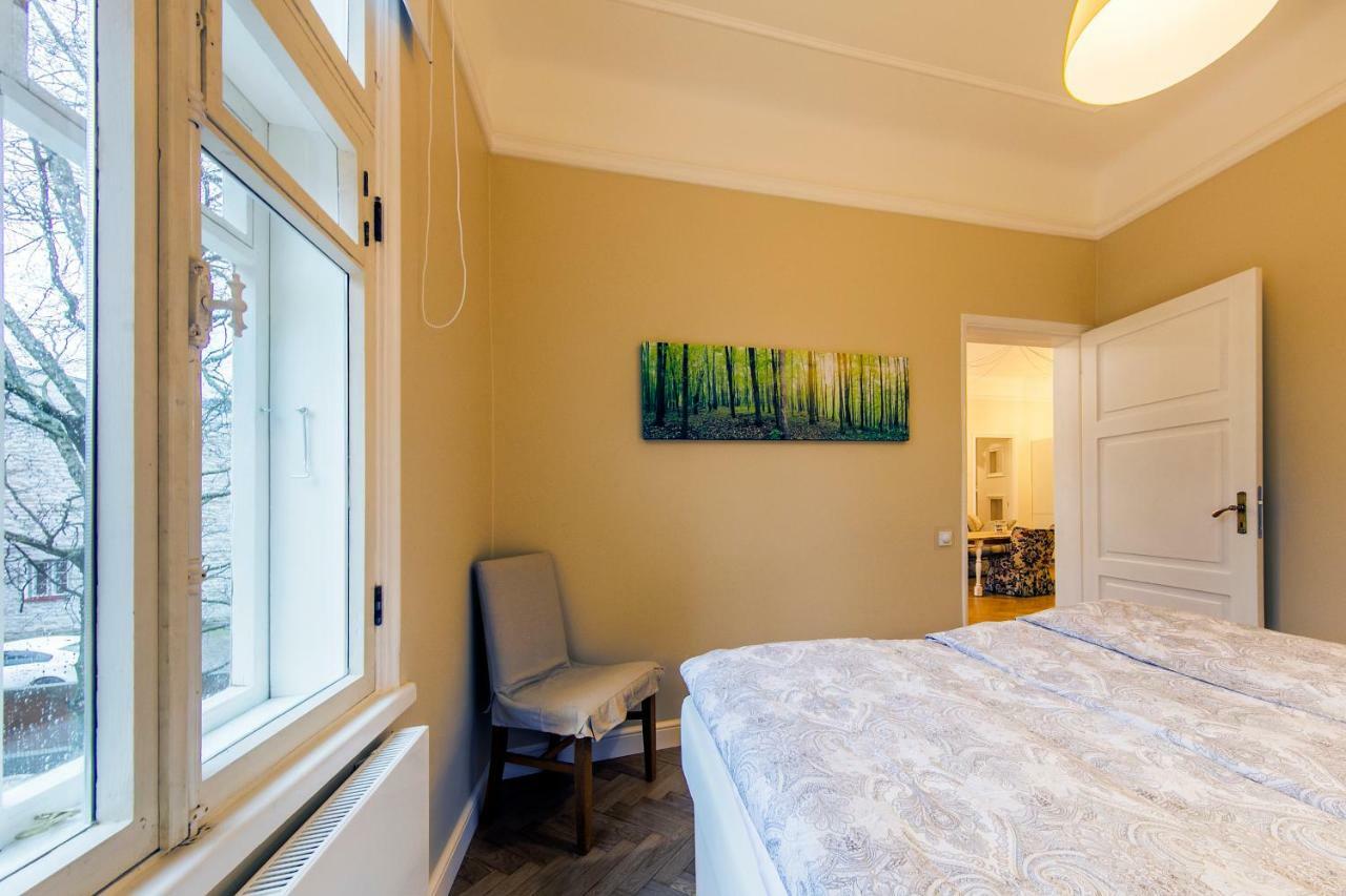 Modern History Apartment Tallinn Eksteriør bilde